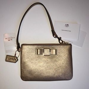 Coach Wristlet Wallet Gold With Bow